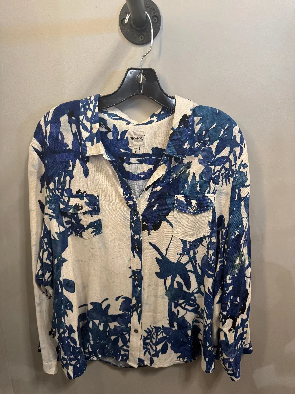 Top Long Sleeve By Nic + Zoe In Blue & White, Size: Xxl