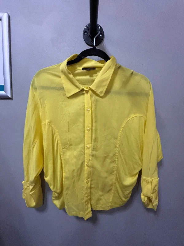 Top Long Sleeve By Bebe In Yellow, Size: S